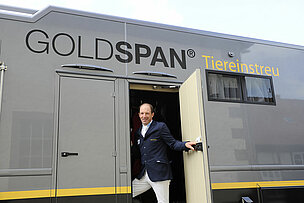 Holger Wulschner mit seinem neuen Goldspan® Truck